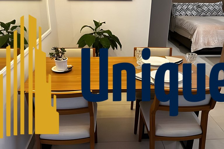Unique 1815 Apogeo Estúdio