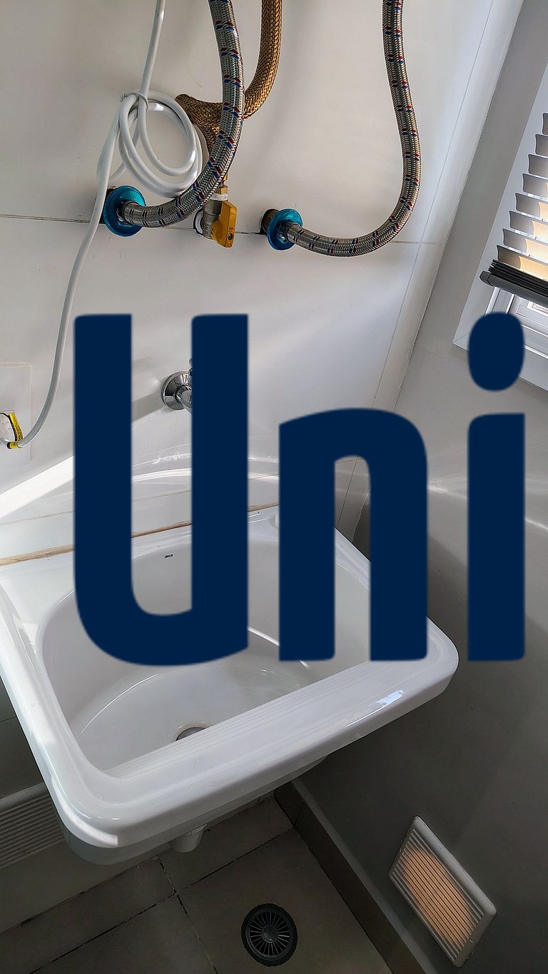 Unique 818 Apogeo Estúdio