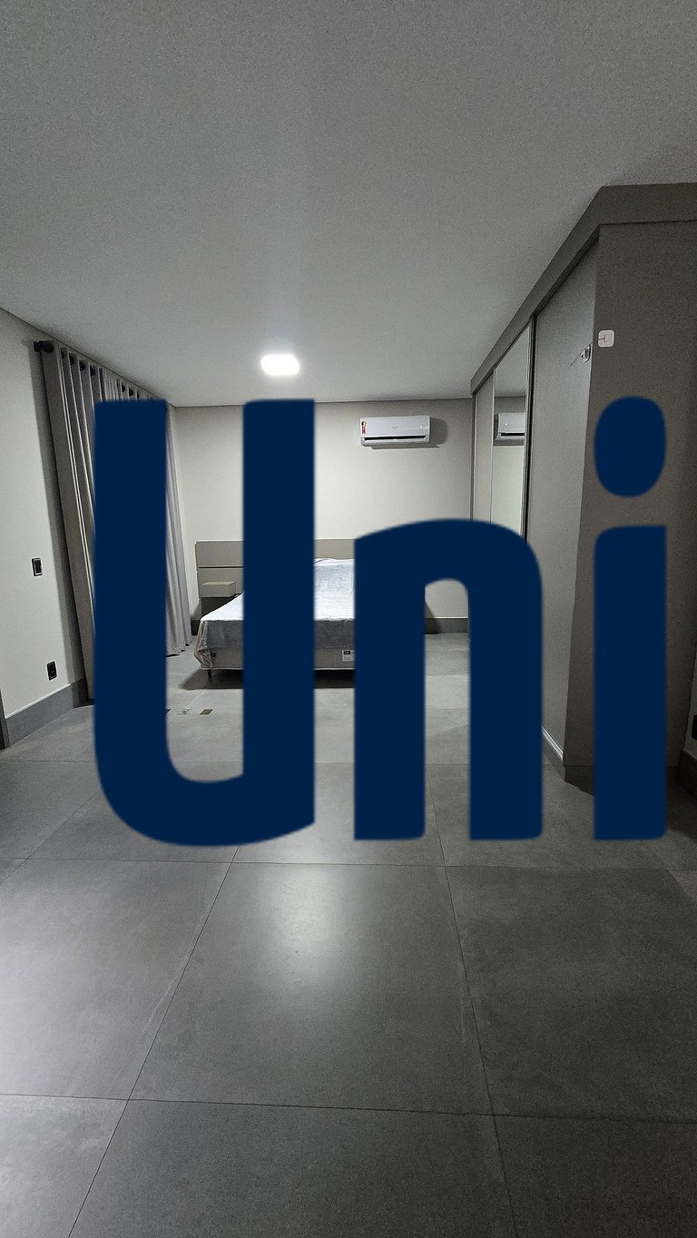 Unique 73 Le Monde Parc